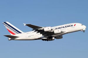 By Kentaro Iemoto from Tokyo, Japan (Air France A380-800(F-HPJD)) [CC BY-SA 2.0], via Wikimedia Commons